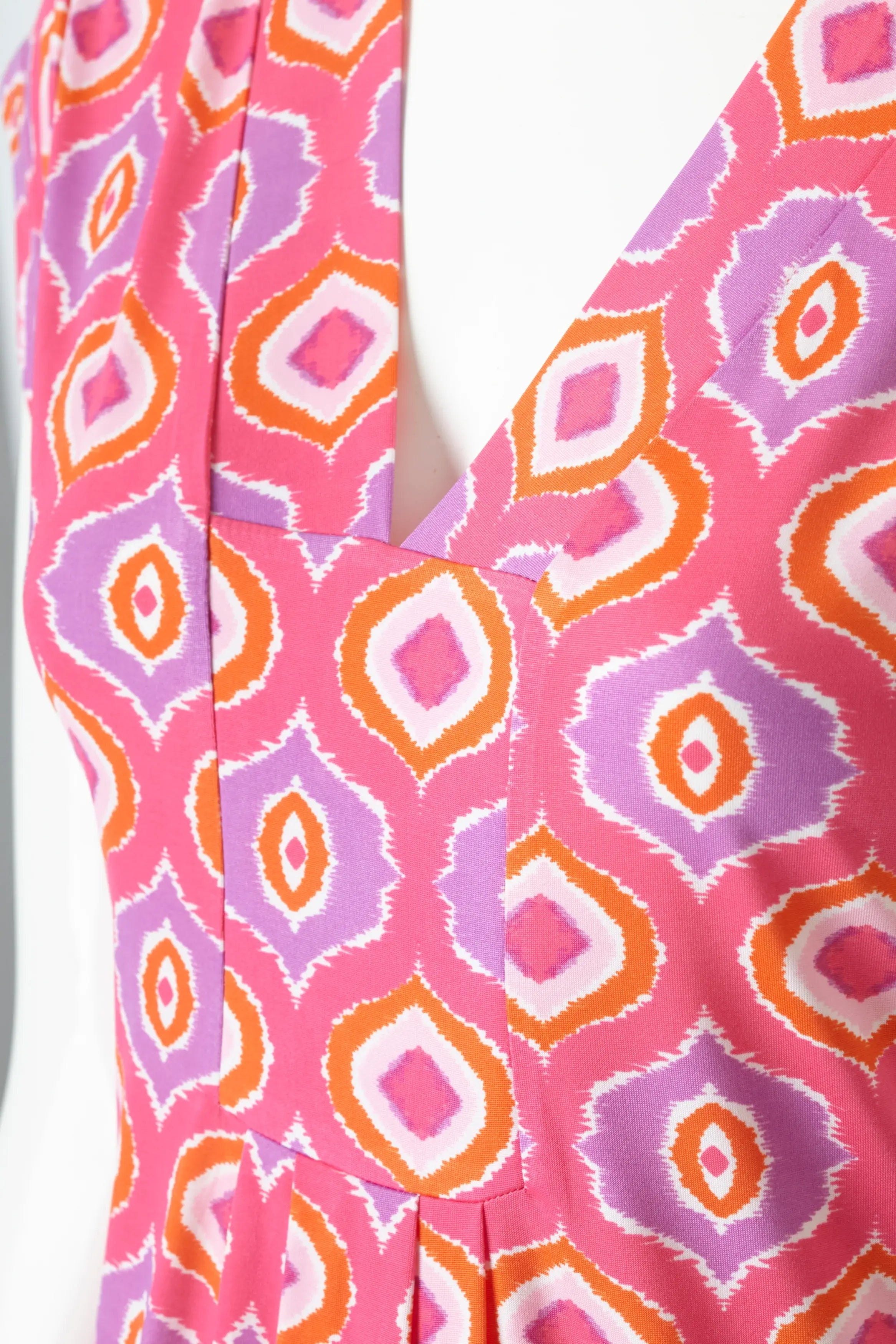 Kleid mit Muster von dem Hamburger Modelabel stegmann mode