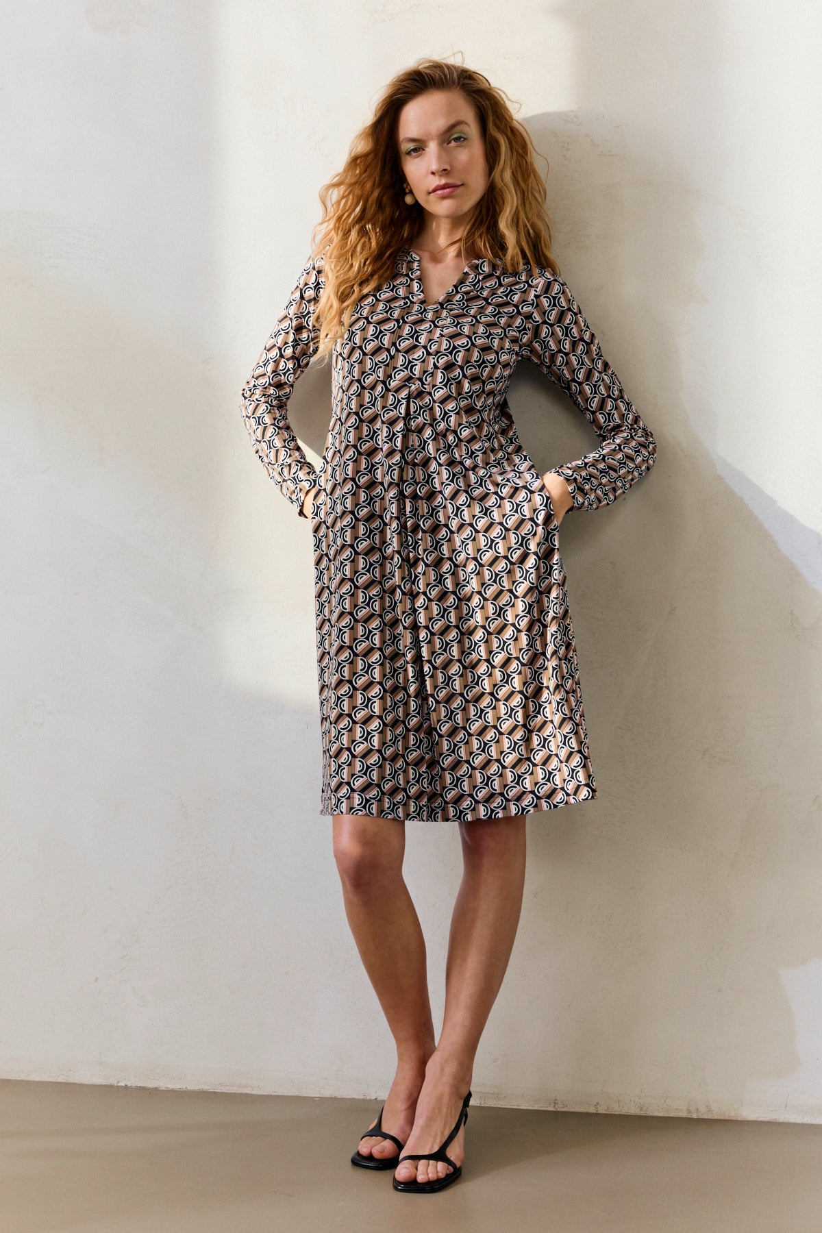 Kleid mit Muster von dem Hamburger Modelabel stegmann mode
