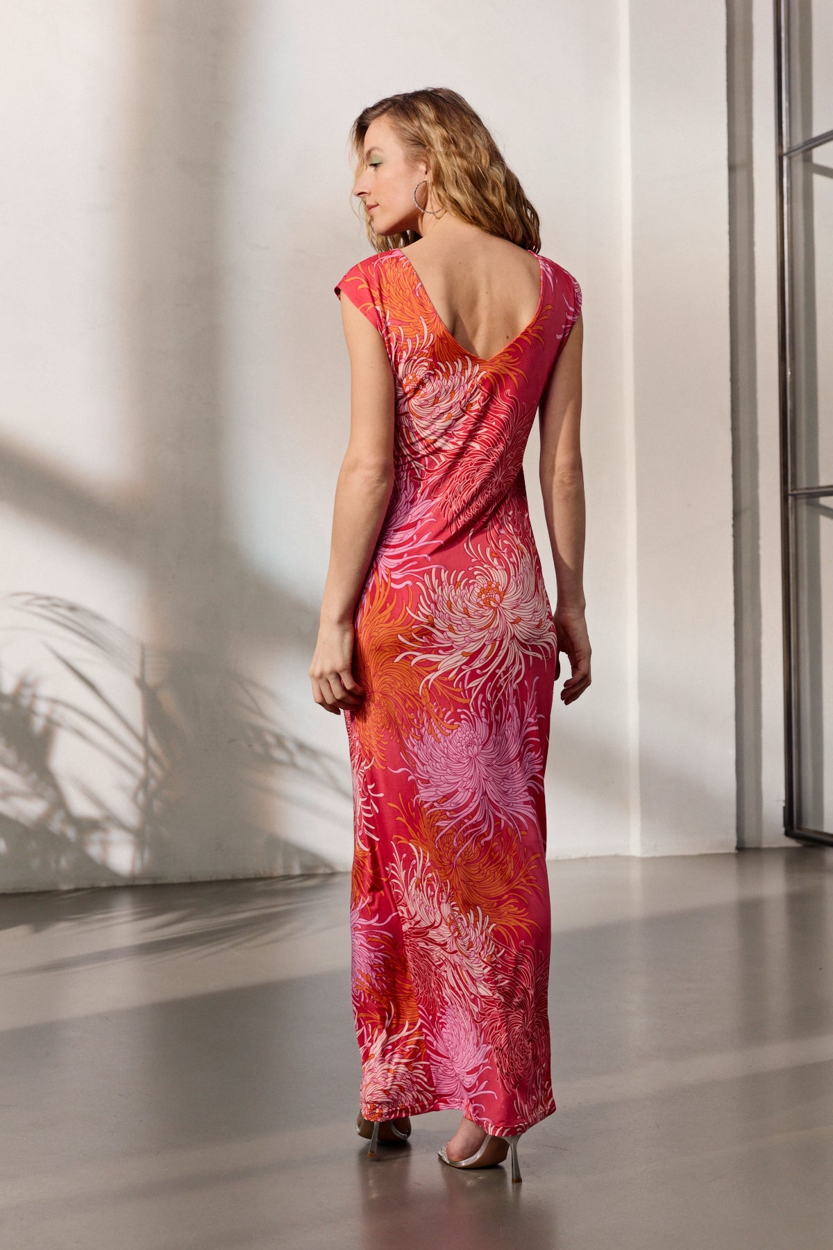 Elegantes Sommerkleid mit Muster von dem Hamburger Modelabel stegmann mode