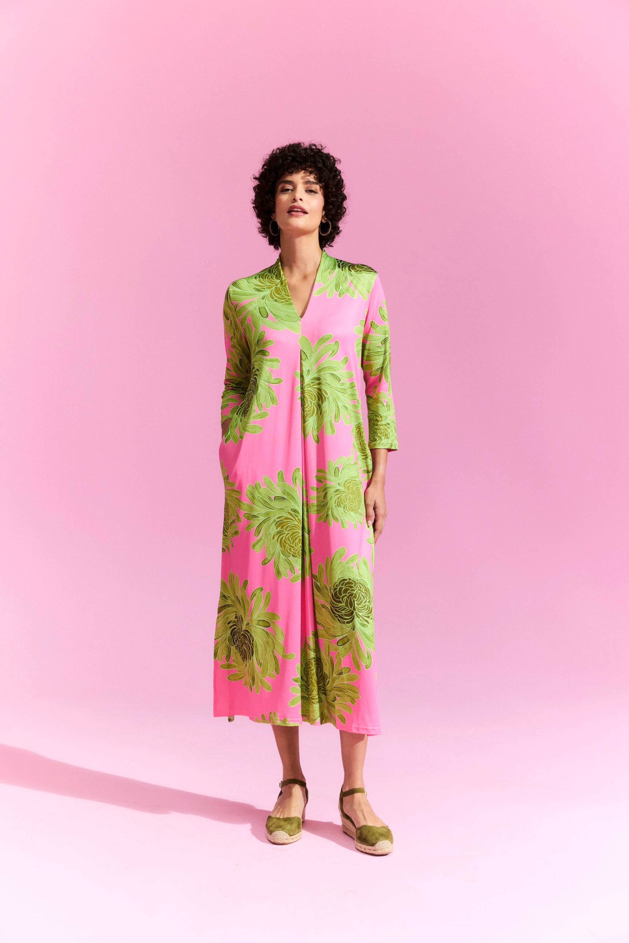Midikleid mit Muster von dem Hamburger Modelabel stegmann mode