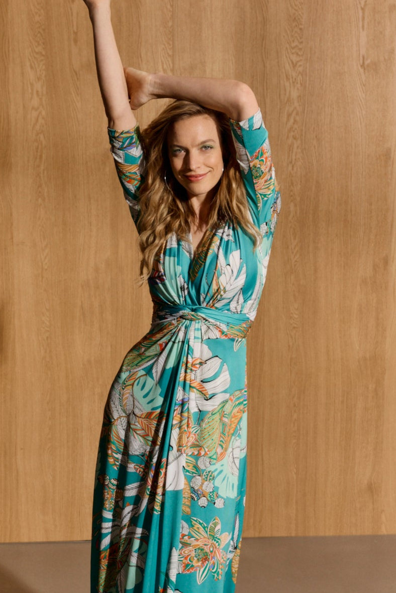 Langes Kleid mit Muster von dem Hamburger Modelabel stegmann mode