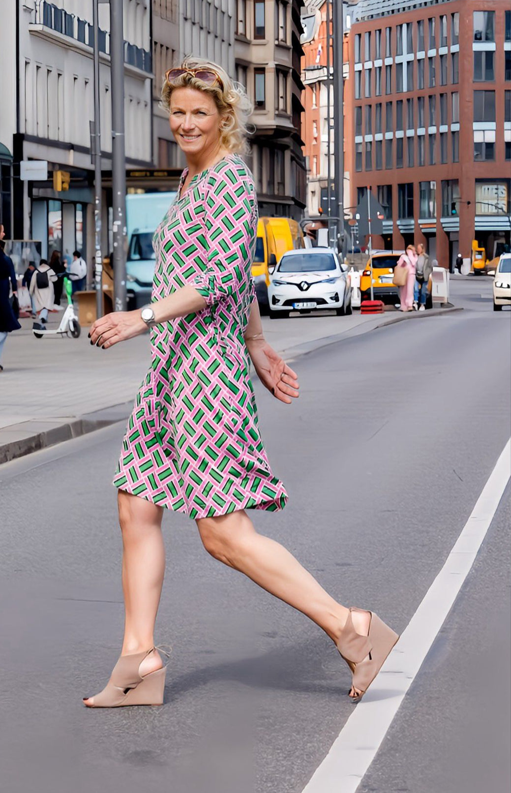 Kleid mit Muster vom Hamburger Modelabel stegmann mode