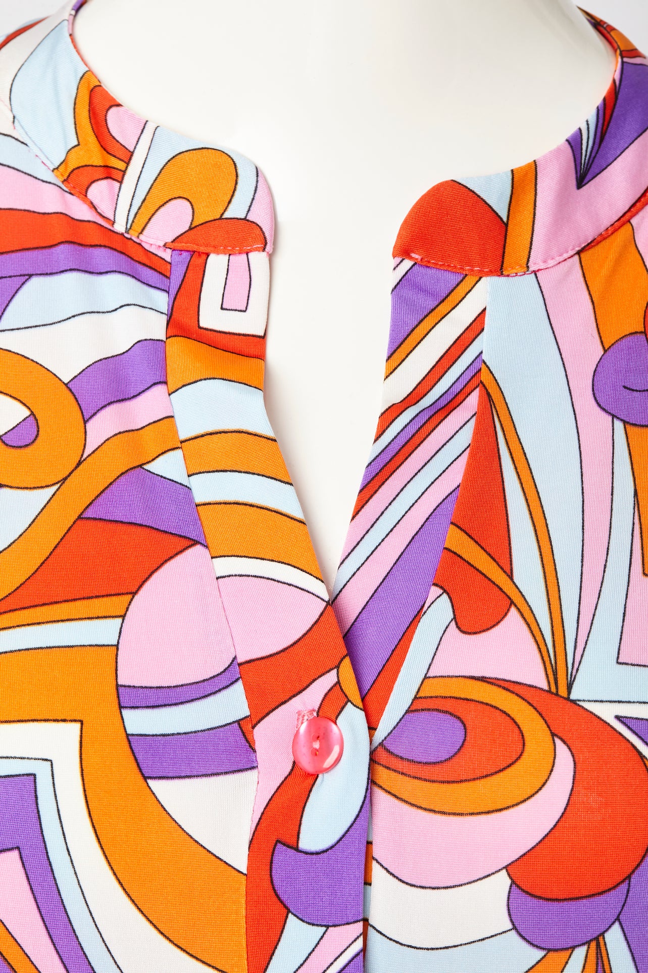 Kleid mit Knopfleiste vom Hamburger Modelabel stegmann mode