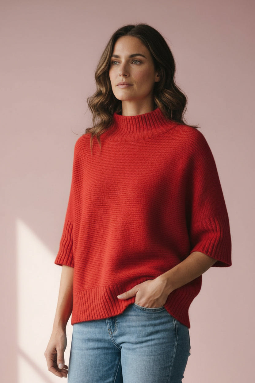 Produktfoto vom Pullover in Kastenform in der Farbe Rot vom Hamburger Modelabel stegmann mode