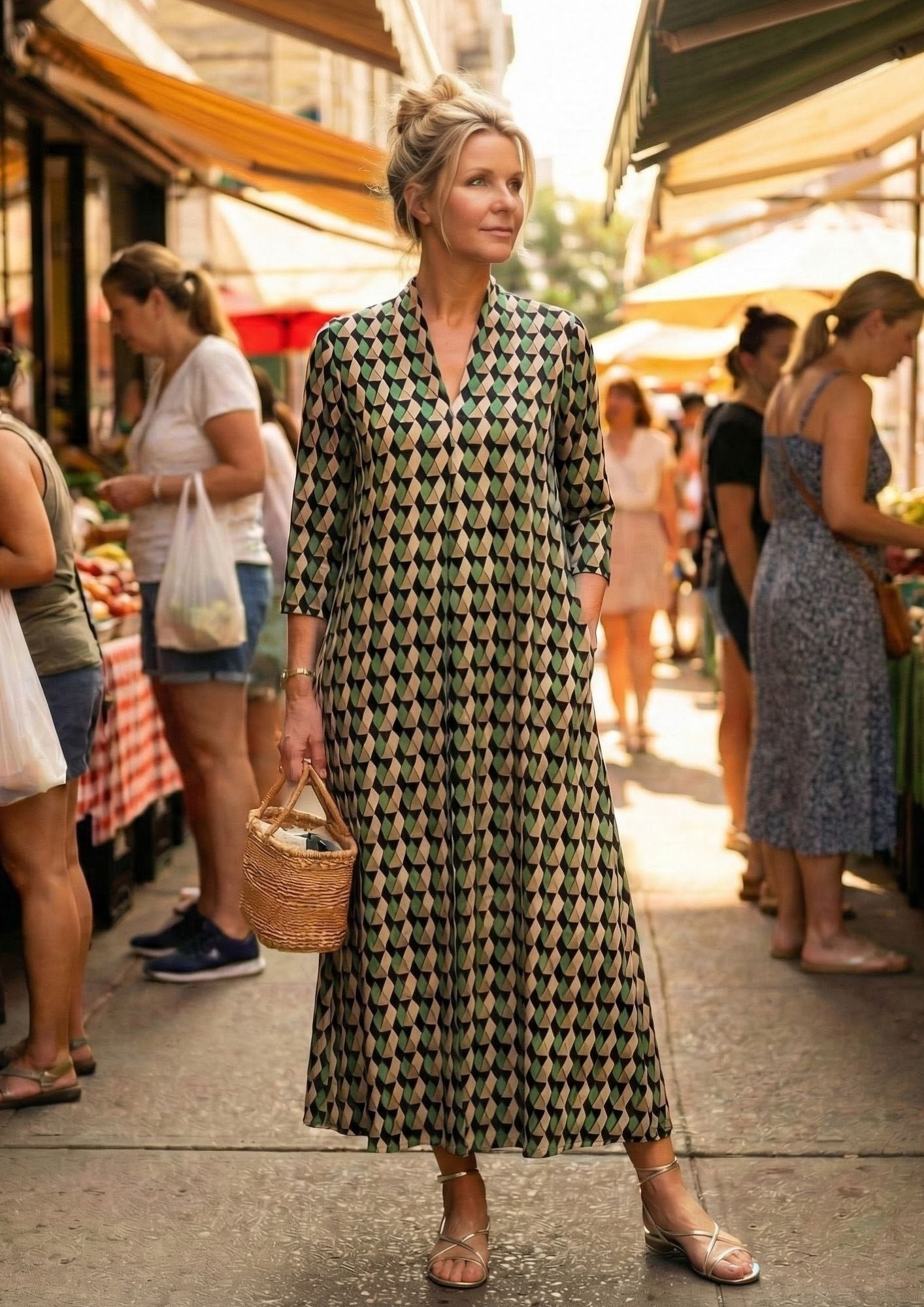 KI Modell im urbanen Umfeld im Kleid Happy im Print Kaleidoscope vom Hamburger Modelabel stegmann mode