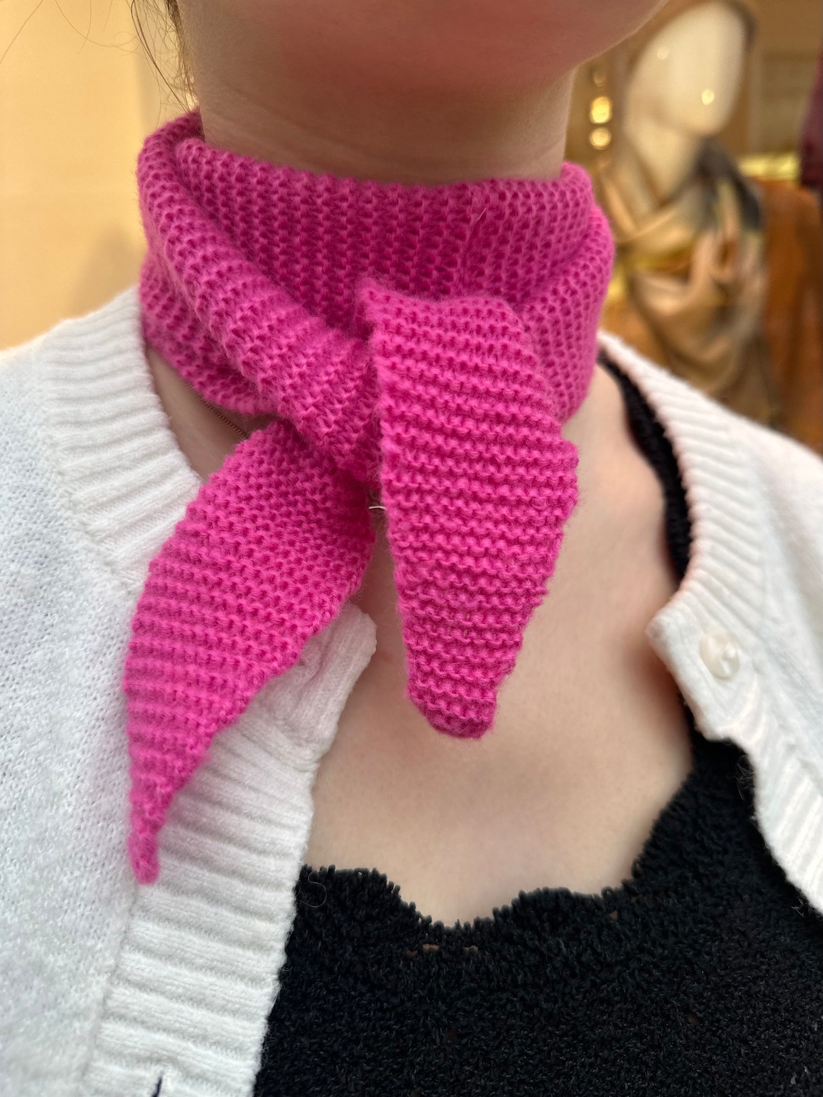 Sophie Schal im Farbton Pink vom Hamburger Modelabel stegmann mode