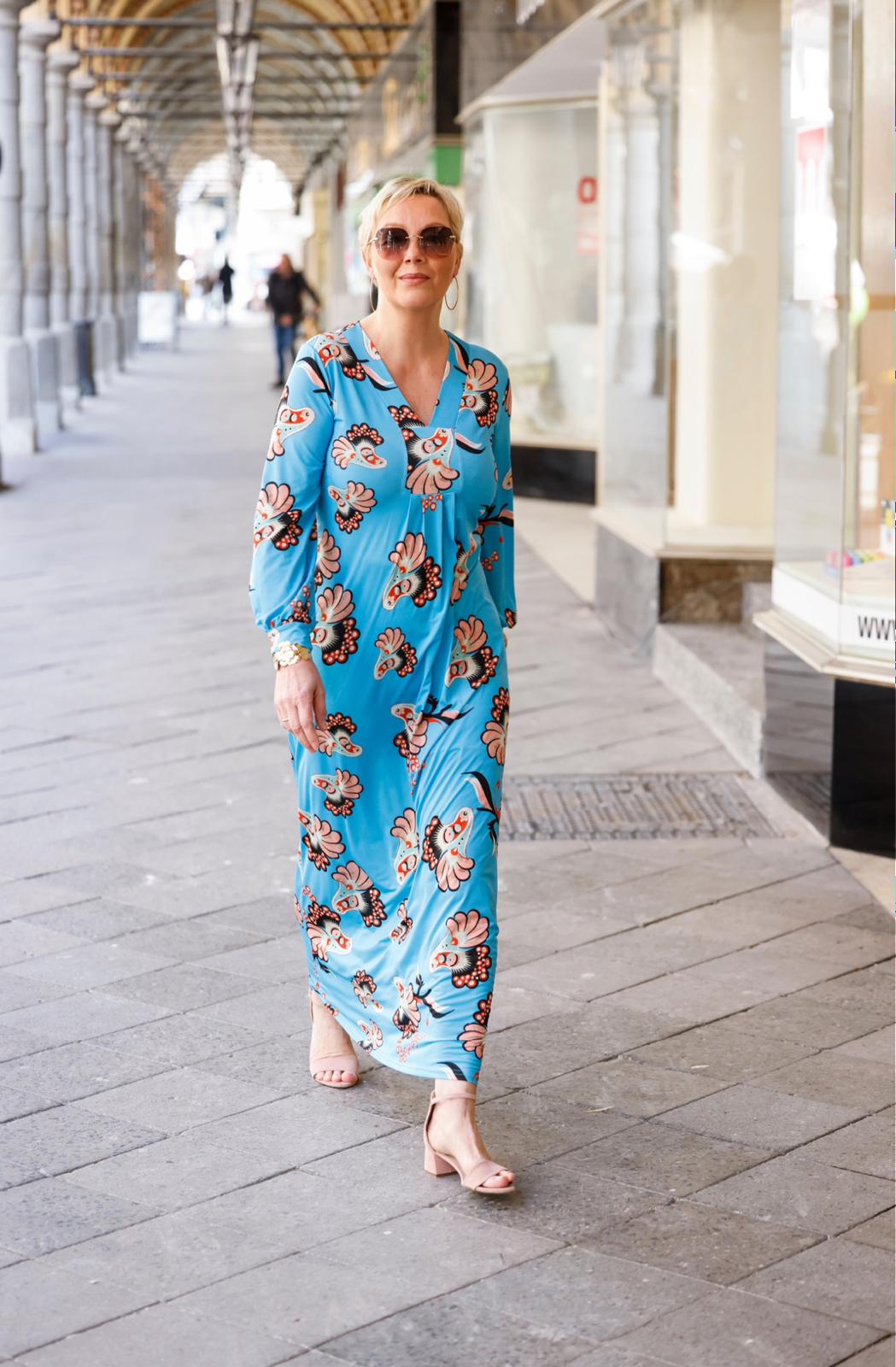 Langes Kleid mit Muster vom Hamburger Modelabel stegmann mode