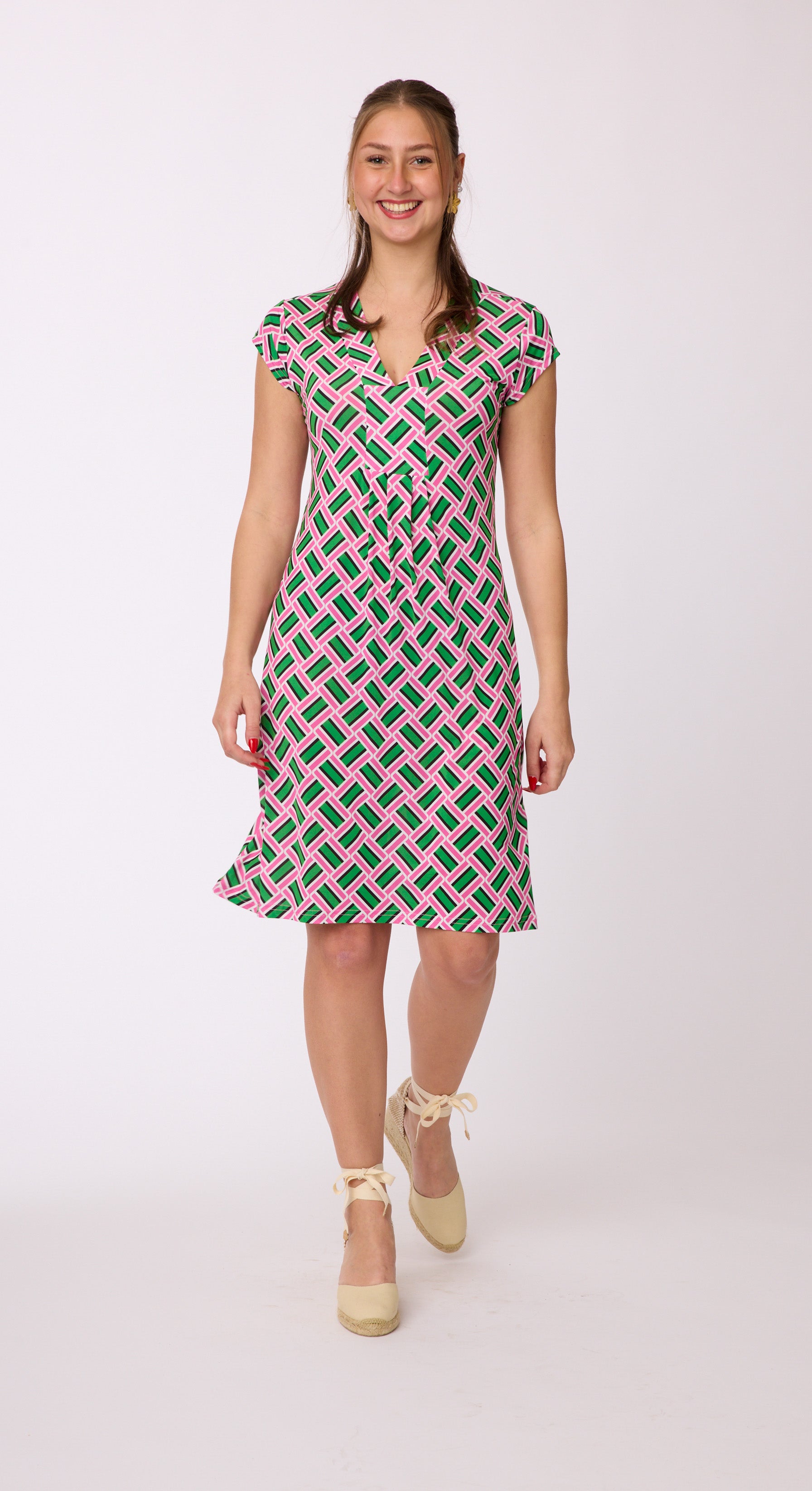 Kurzes Kleid mit Muster vom Hamburger Modelabel stegmann mode