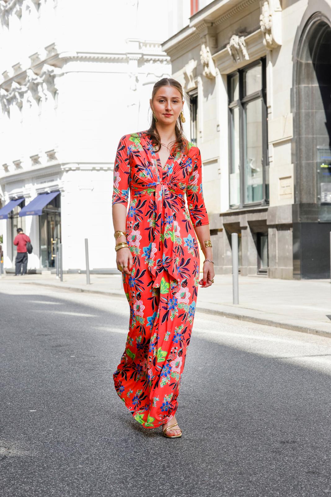 langes Kleid mit Muster vom Hamburger Modelabel stegmann mode