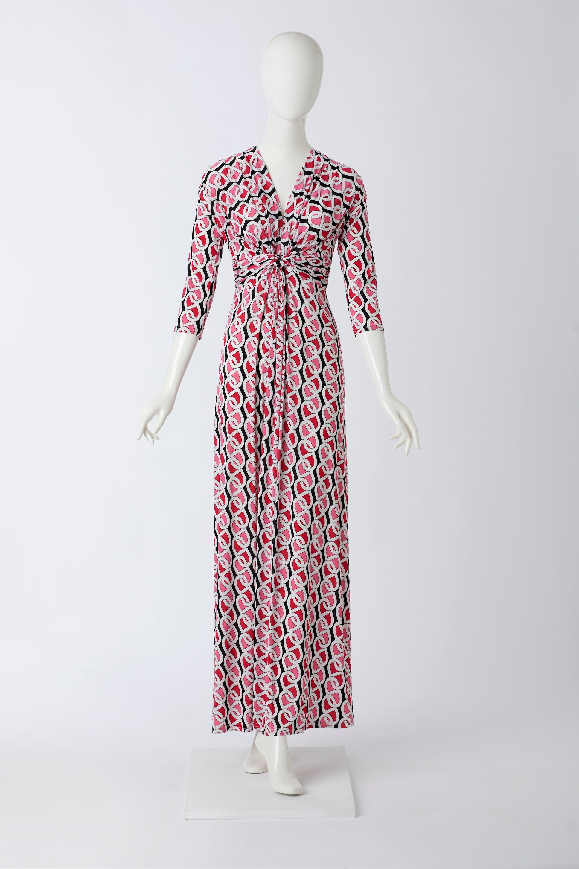 Langes Kleid mit Muster von dem Hamburger Modelabel stegmann mode