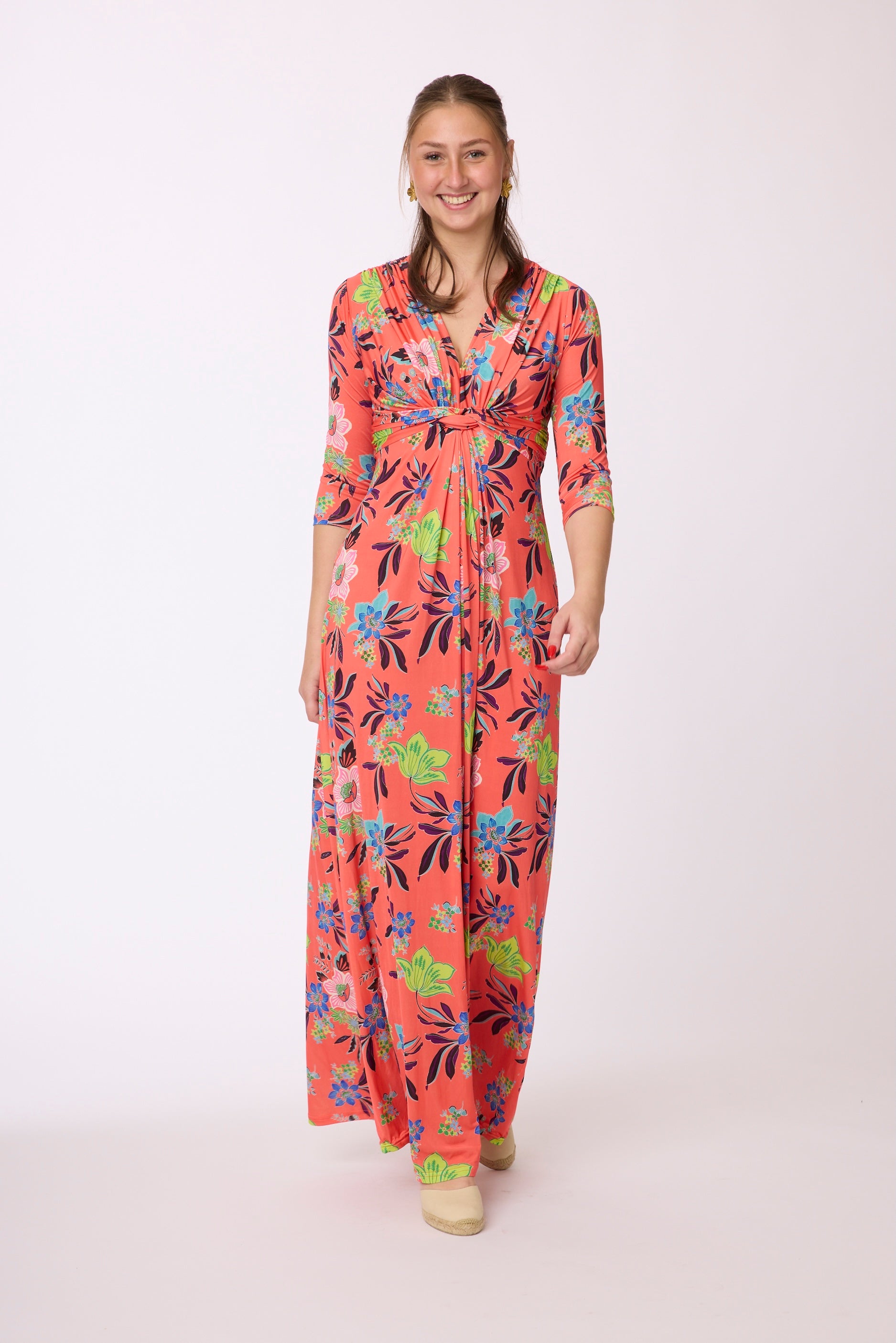 Langes Kleid mit Muster Floralis vom Hamburger Modelabel stegmann mode
