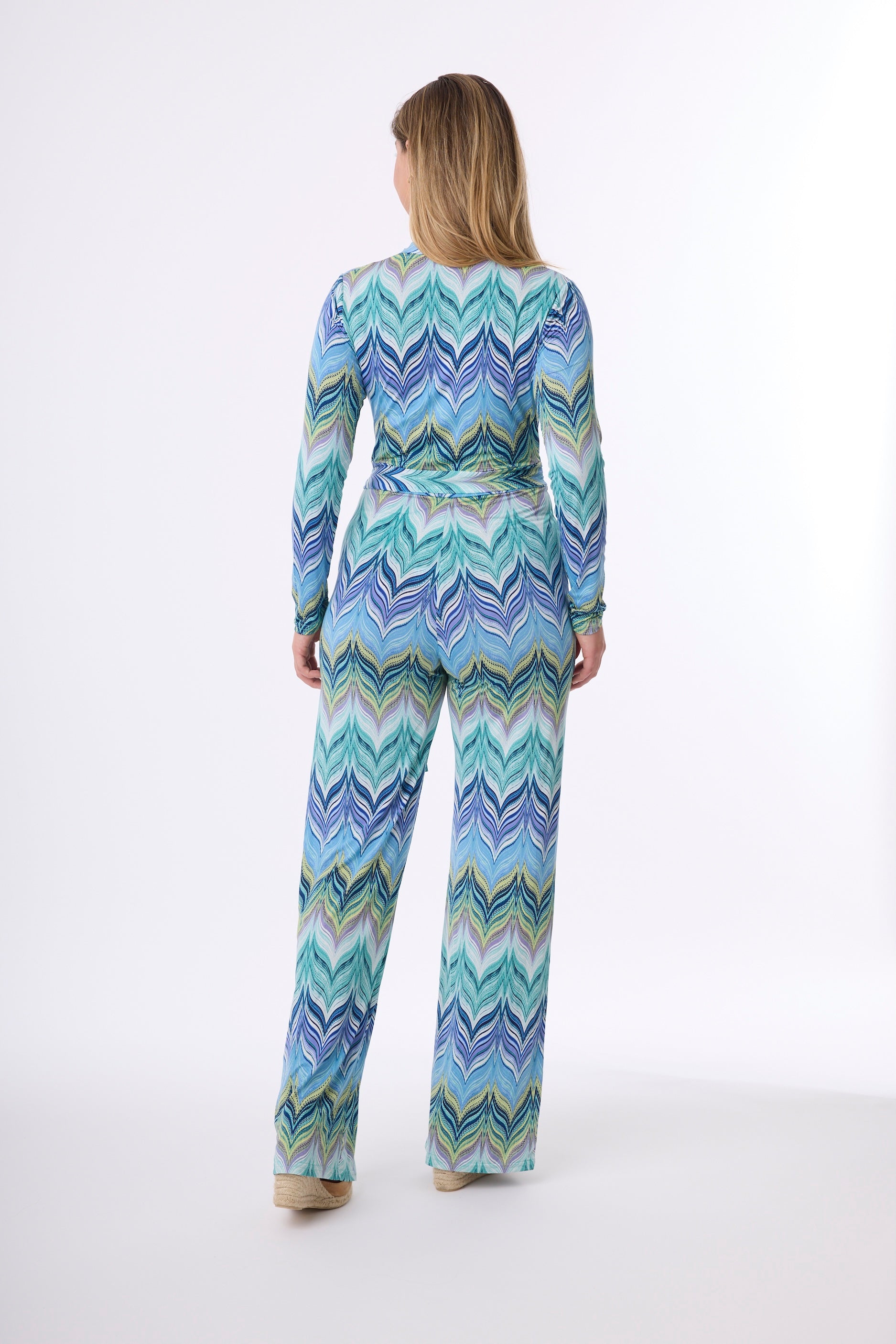 Jumpsuit Teria Combi im Print Zick Zack Violet vom Hamburger Modelabel stegmann mode