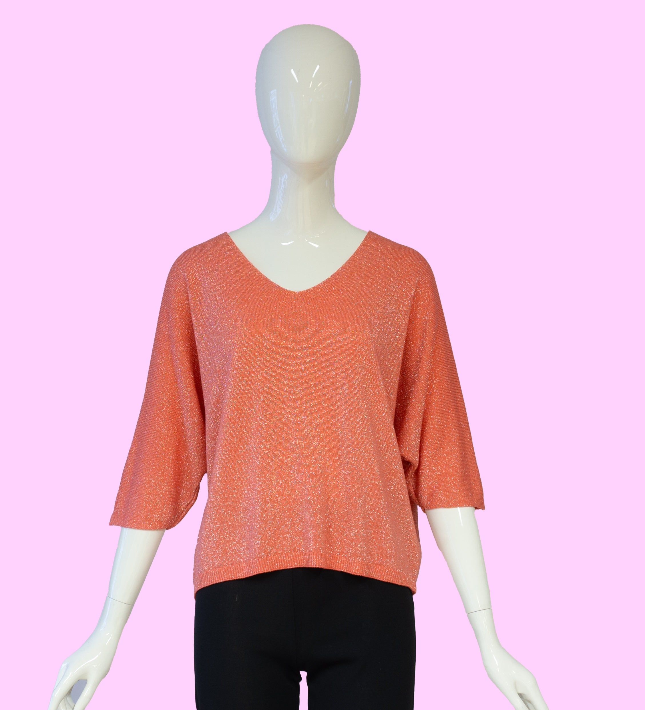 feingestrickter Pullover mit V-Ausschnitt und Glitzer vom Hamburger Modelabel stegmann mode