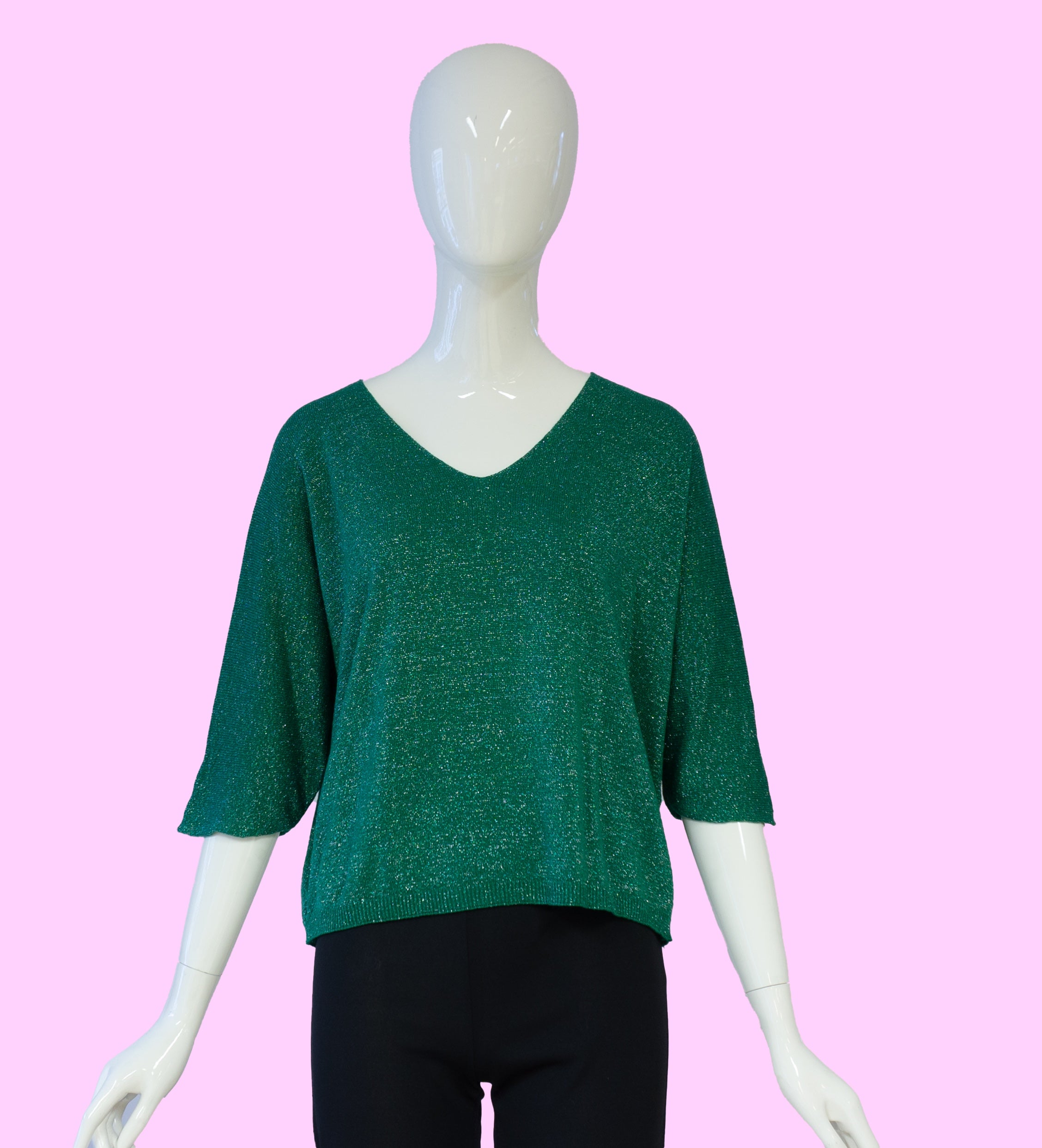 feingestrickter Pullover mit V-Ausschnitt und Glitzer vom Hamburger Modelabel stegmann mode
