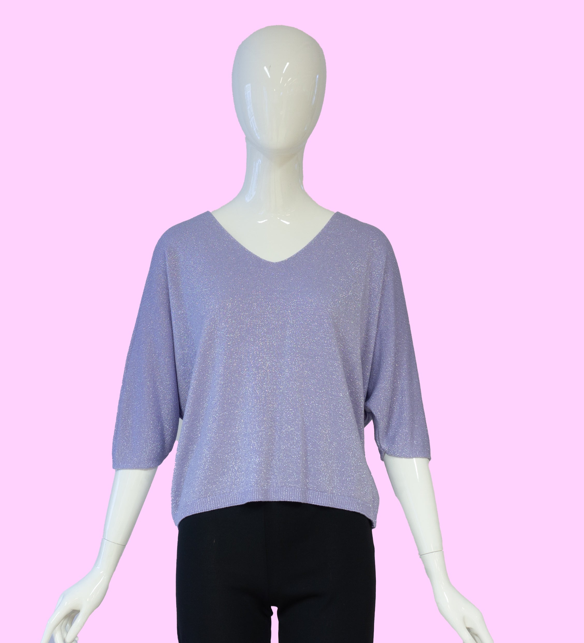 feingestrickter Pullover mit V-Ausschnitt und Glitzer vom Hamburger Modelabel stegmann mode