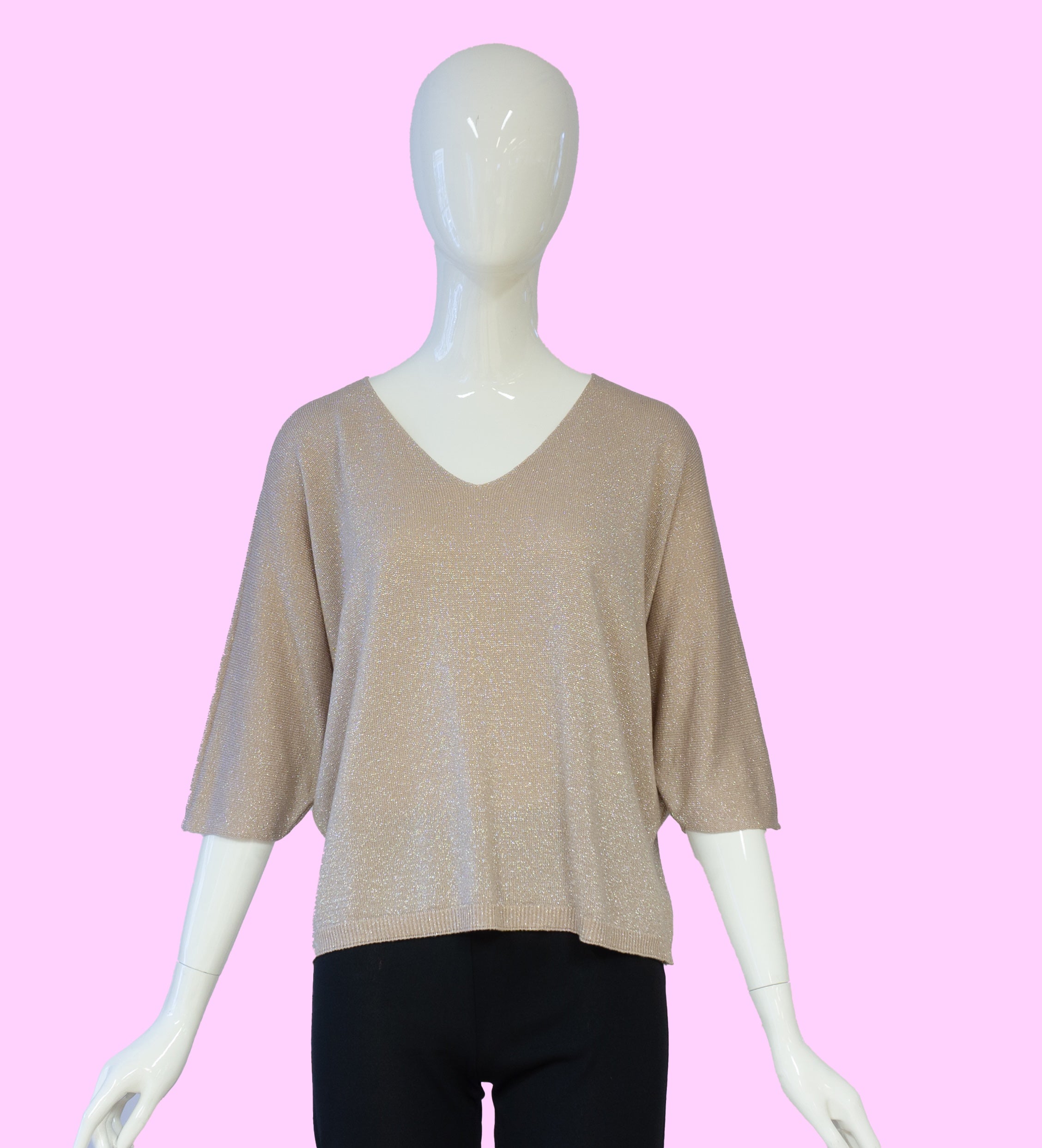feingestrickter Pullover mit V-Ausschnitt und Glitzer vom Hamburger Modelabel stegmann mode