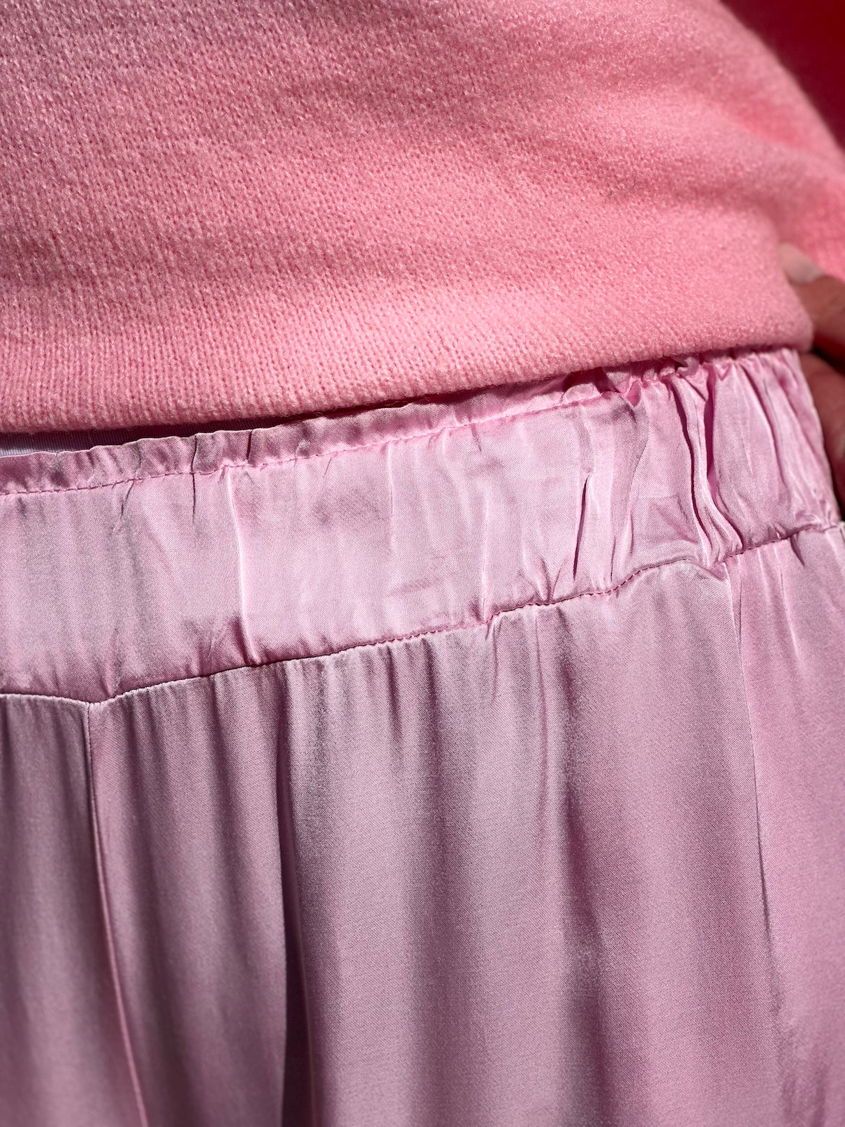 Lässige Satinhose vom Hamburger Modelabel stegmann mode