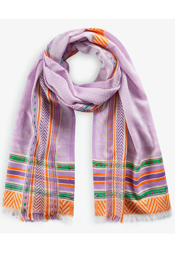 Jacquard-Schal mit Handstickerei